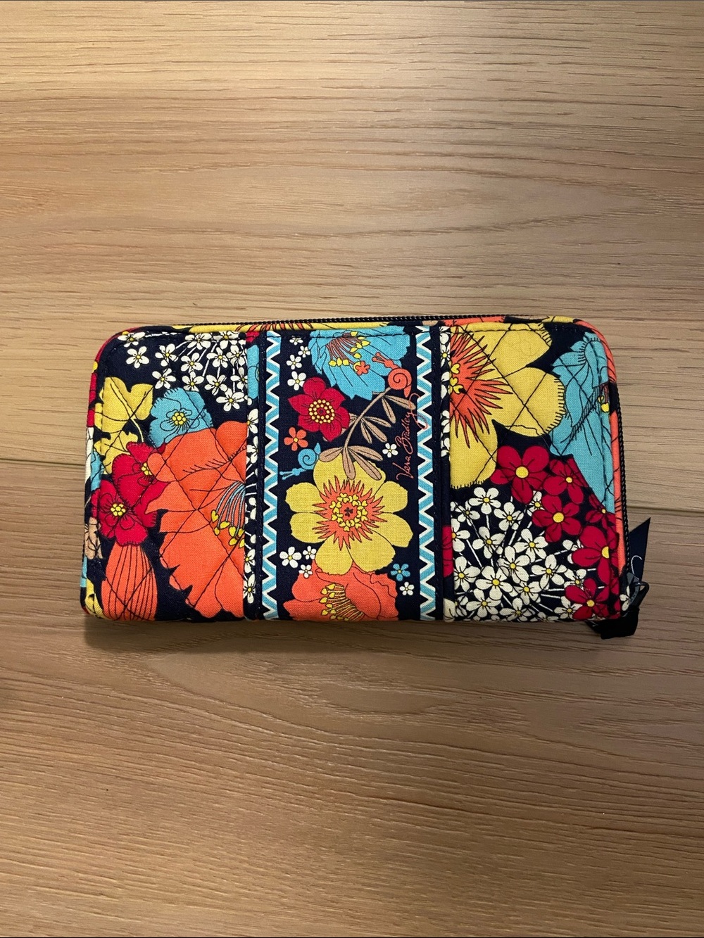 Vera Bradley Accordion Zip Wallet - Picture 2 of 3